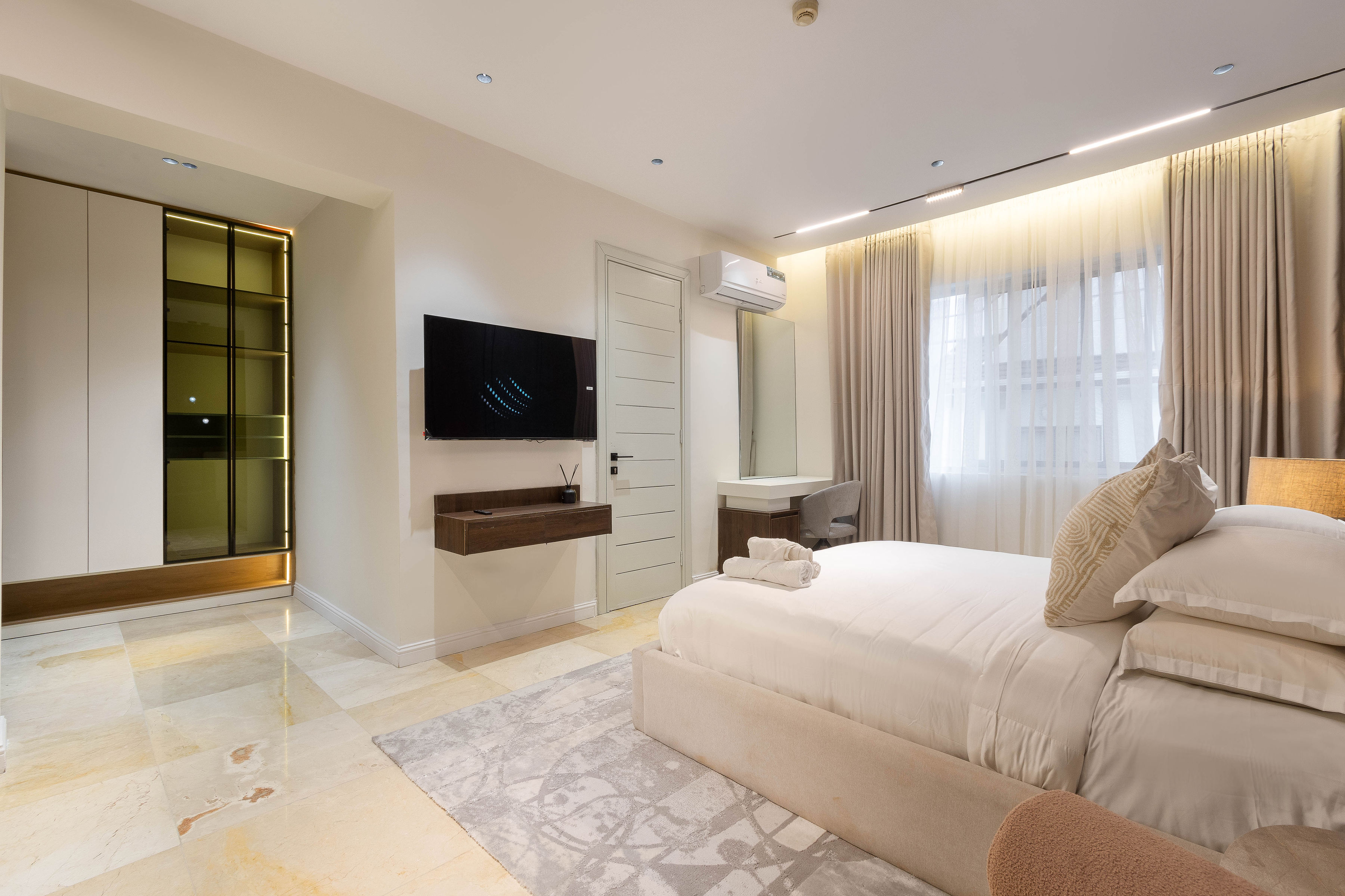 BELVEDERE - Penthouse at Maison Be