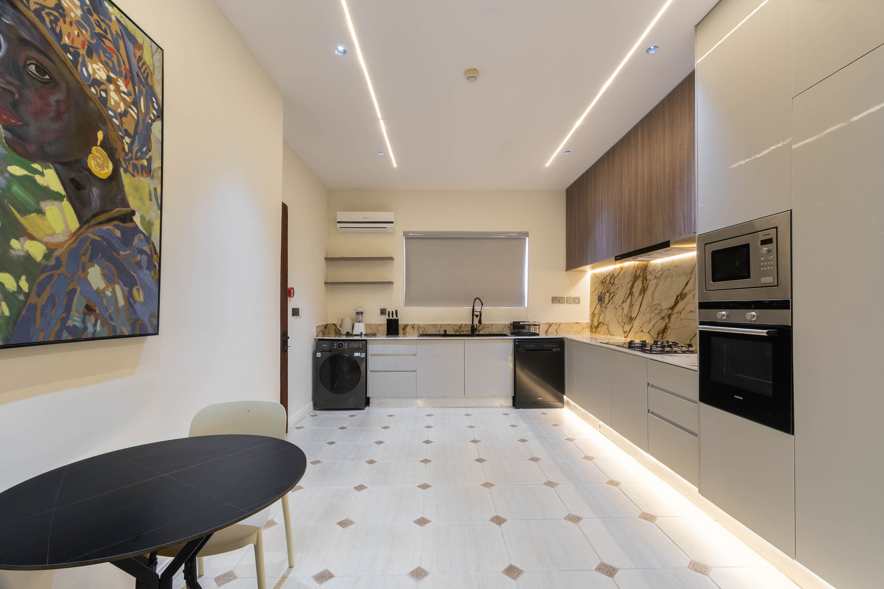 BELGRAVIA at Maison Be