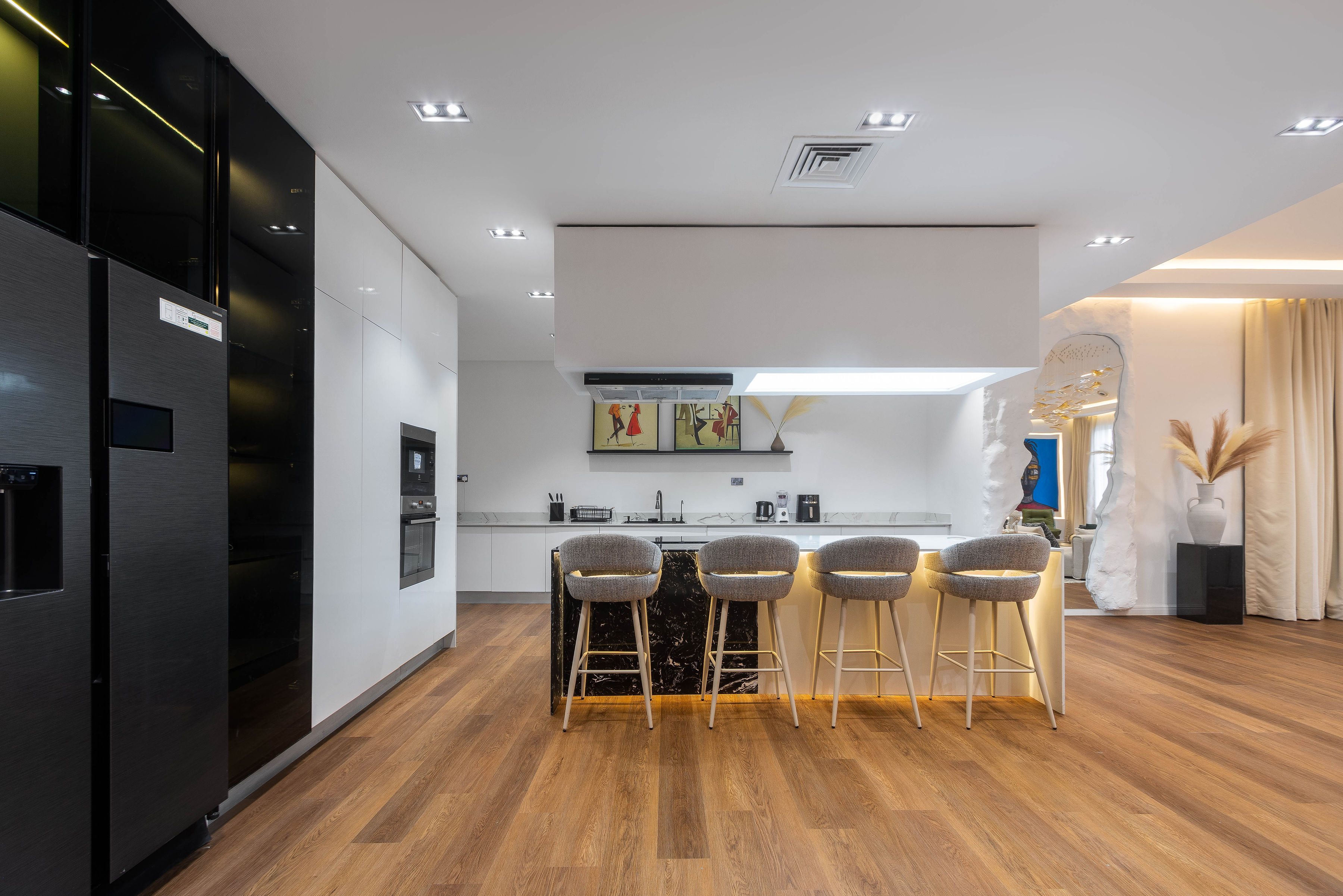 BELVEDERE - Penthouse at Maison Be